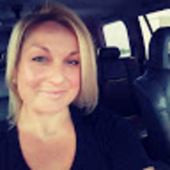 Meet your Posher, Kelly - Picture 1 of 1